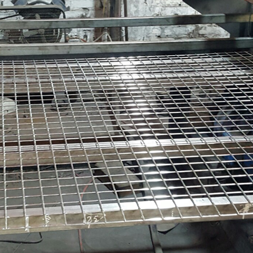  Tấm lưới thép hàn D4 a50X50 khổ 1mx3m