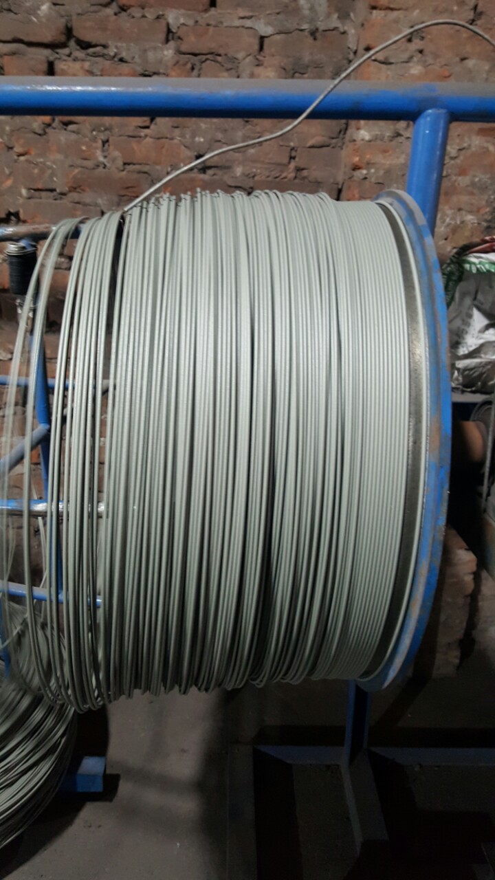 Dây thép bọc nhựa 3ly